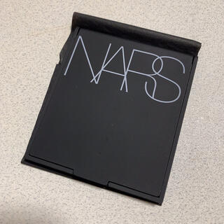 ナーズ(NARS)の【新品】NARS ロゴ コンパクトミラー(ミラー)