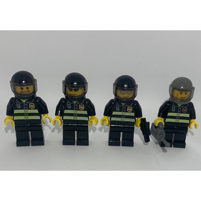 Lego レゴ 警察官 4体の通販 By さちこshop レゴならラクマ