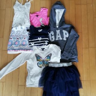 ギャップキッズ(GAP Kids)のゴゥゲンさん専用☆Gap kids (130cm) 6点&シルバニアセット(Tシャツ/カットソー)