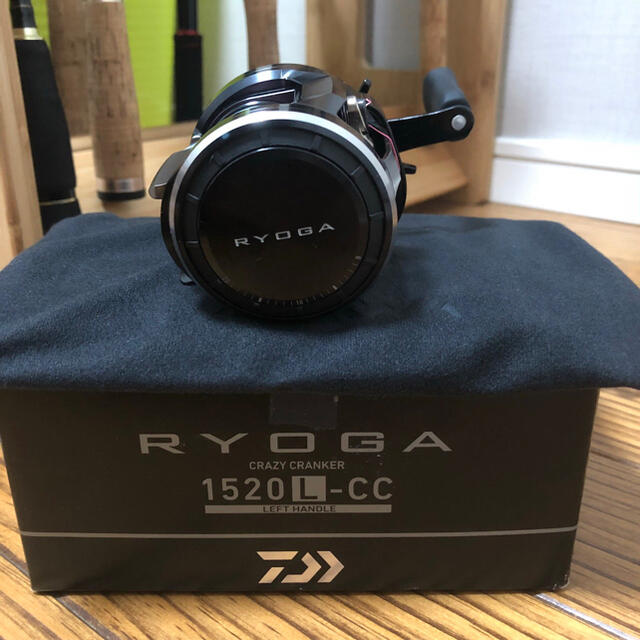 DAIWA(ダイワ)の18リョウガ  RYOGA. 1520L-CC スポーツ/アウトドアのフィッシング(リール)の商品写真