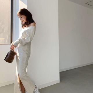 トゥデイフル(TODAYFUL)のlouren SWEAT SLIT ONEPIECE(ロングワンピース/マキシワンピース)