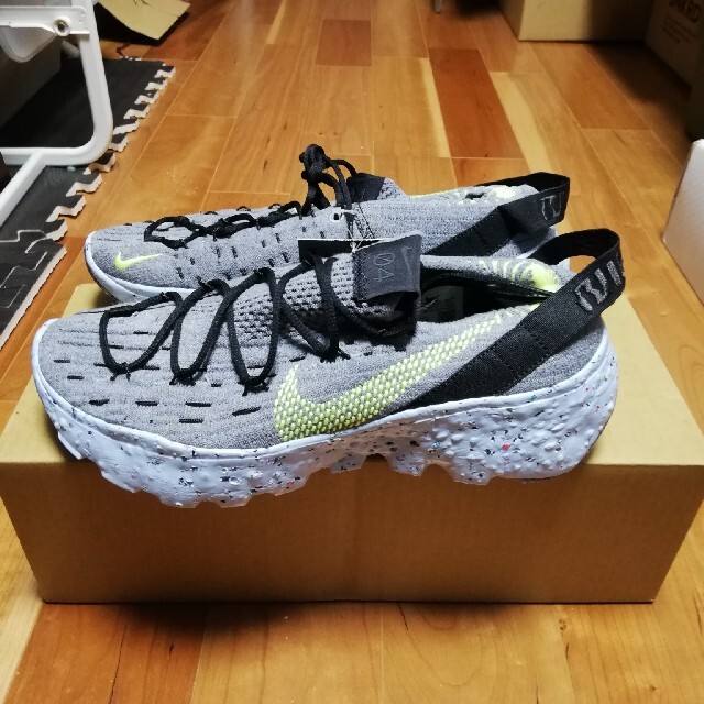 NIKE W SPACE HIPPIE 04 25.5CM