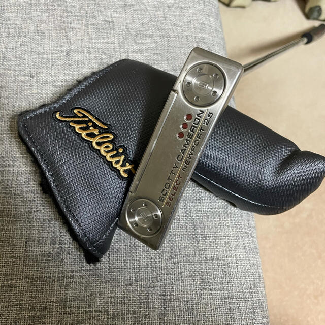 Scotty Cameron(スコッティキャメロン)のスコッティキャメロン　ニューポート2.5 34インチ スポーツ/アウトドアのゴルフ(クラブ)の商品写真