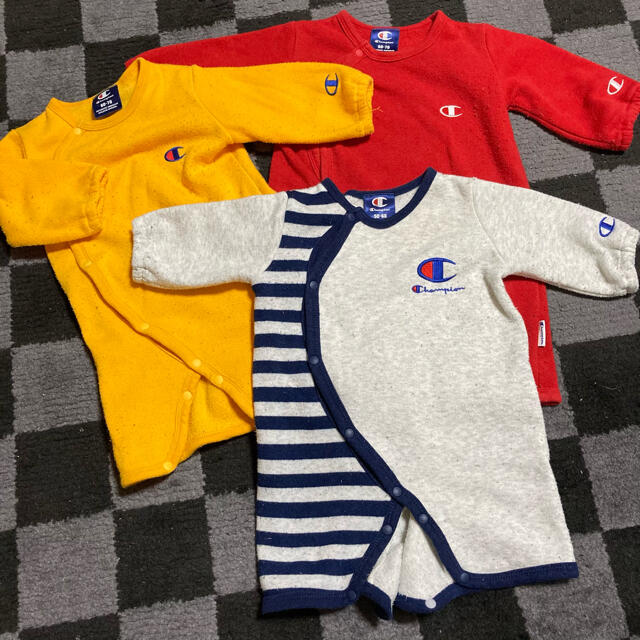 Champion(チャンピオン)のChampion ロンパース　3点セット キッズ/ベビー/マタニティのベビー服(~85cm)(ロンパース)の商品写真