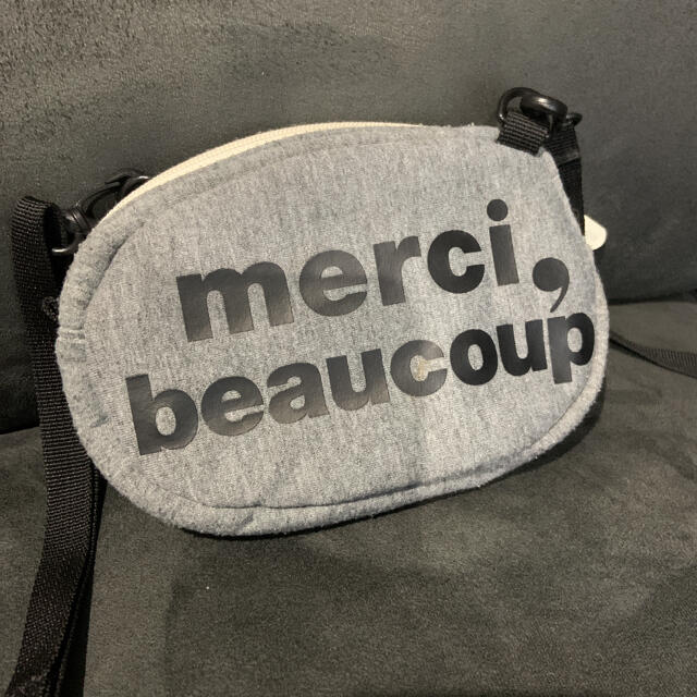 mercibeaucoup(メルシーボークー)のメルシーボークー  ミニショルダーバッグ レディースのバッグ(ショルダーバッグ)の商品写真