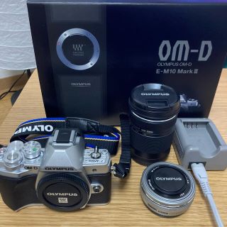 オリンパス(OLYMPUS)のまり様専用　OLYMPUS　OM-D　E-M10 markⅢ ダブルズームキット(ミラーレス一眼)