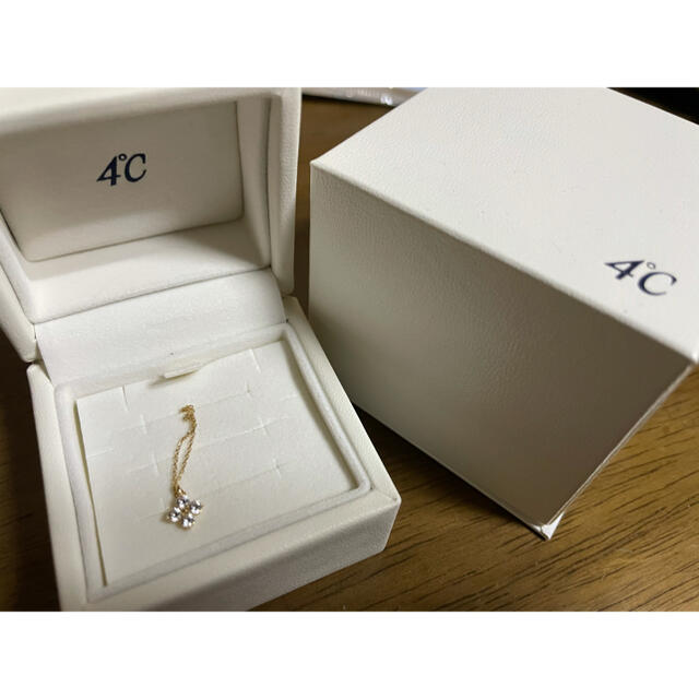4℃(ヨンドシー)の4℃ ネックレス 定価19800円 レディースのアクセサリー(ネックレス)の商品写真