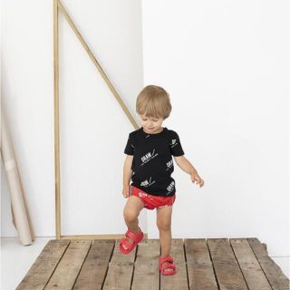 キャラメルベビー&チャイルド(Caramel baby&child )のBEAULOVES90☺︎鉛筆柄Tシャツ　ボボ、タイニー、ミニロディーニ好きに(Tシャツ/カットソー)