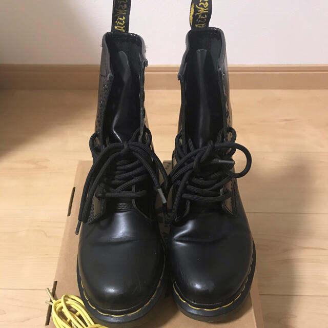 Dr.Martens(ドクターマーチン)のドクターマーチン　黒 レディースの靴/シューズ(ブーツ)の商品写真