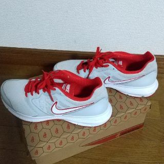 ナイキ(NIKE)のNIKE　スニーカー　DOWNSHIFTER 6(スニーカー)