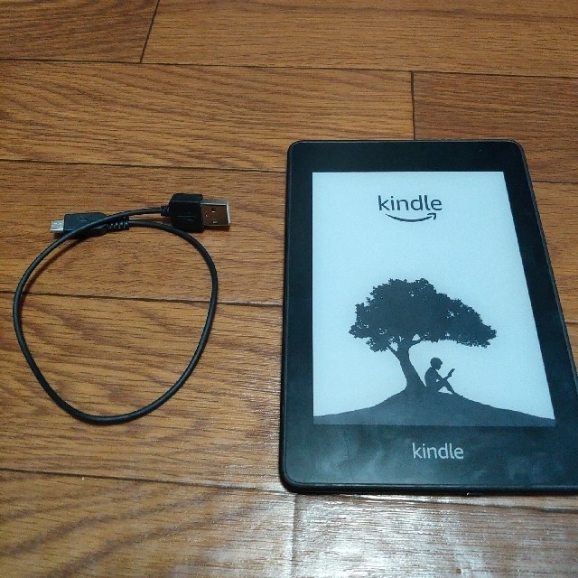 Kindle Paperwhite 防水 広告なし 8GB スマホ/家電/カメラのPC/タブレット(電子ブックリーダー)の商品写真