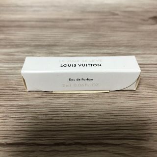 ルイヴィトン(LOUIS VUITTON)のLOUIS VUITTON ミニ香水 2ml LE JOUR SE LEVE(ユニセックス)