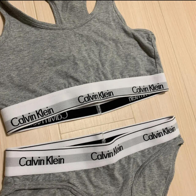 Calvin Klein(カルバンクライン)のカルバンクライン　セットアップ レディースの下着/アンダーウェア(ブラ&ショーツセット)の商品写真