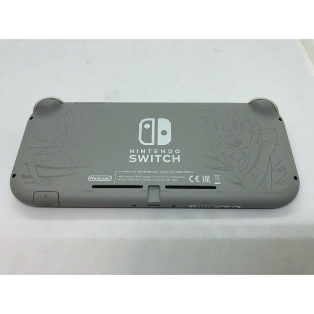 Nintendo Switch(ニンテンドースイッチ)のSwitch Lite （ザシアン・ザマゼンタ）本体 エンタメ/ホビーのゲームソフト/ゲーム機本体(携帯用ゲーム機本体)の商品写真