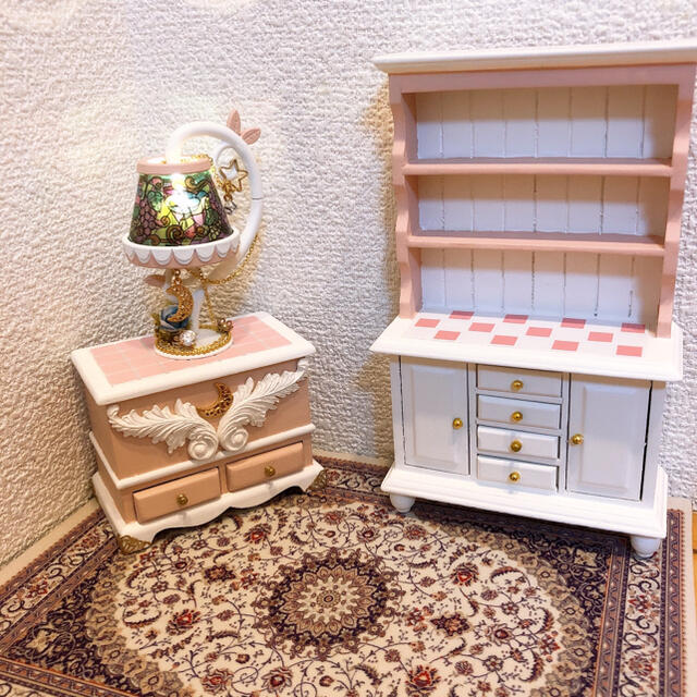 A008 ドールハウスキット　ミニチュア家具ケーキ　diy小屋部屋　ハンドメイド