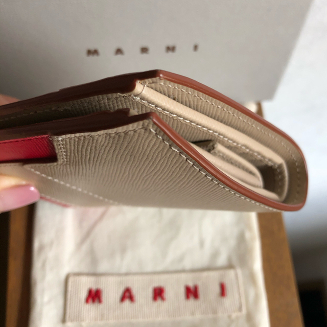 Marni(マルニ)の【SATOとSIO様専用】美品  MARNI  二つ折り財布 レディースのファッション小物(財布)の商品写真