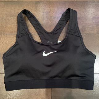 ナイキ(NIKE)のNIKE スポーツブラ Ｍサイズ(トレーニング用品)