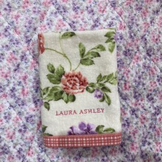 ローラアシュレイ(LAURA ASHLEY)の未使用訳あり　ローラアシュレイ　ゲストタオル　マンロー(タオル/バス用品)