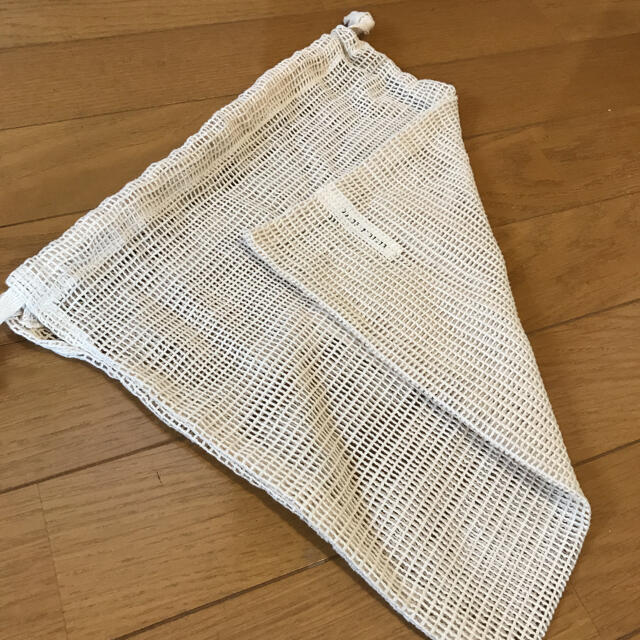 Kastane(カスタネ)の巾着袋　KASTANE レディースのファッション小物(ポーチ)の商品写真
