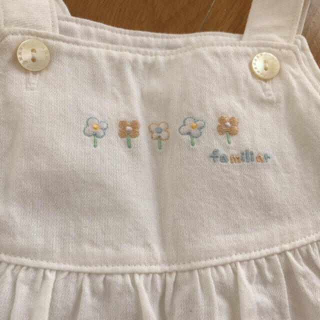 familiar(ファミリア)のファミリア　ジャンパースカート キッズ/ベビー/マタニティのキッズ服女の子用(90cm~)(スカート)の商品写真