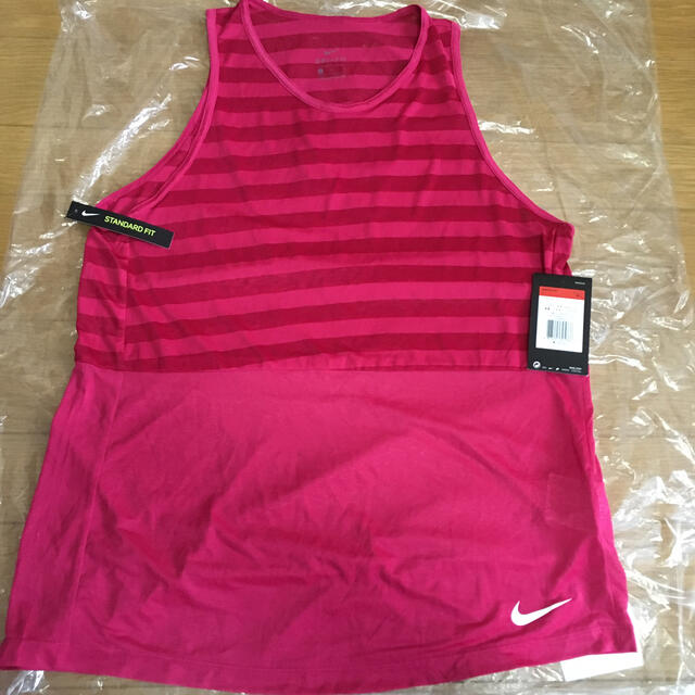 NIKE(ナイキ)のナイキ　フィットネスタンクトップ　Ｌサイズ レディースのトップス(タンクトップ)の商品写真