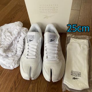 マルタンマルジェラ(Maison Martin Margiela)のMaison Margiela × Reebok クラシックレザー タビ25cm(スニーカー)