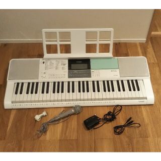 CASIO 電子ピアノ Lk-512 送料込み(電子ピアノ)