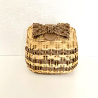 美品　カゴバッグ  ショルダー リボン(かごバッグ/ストローバッグ)