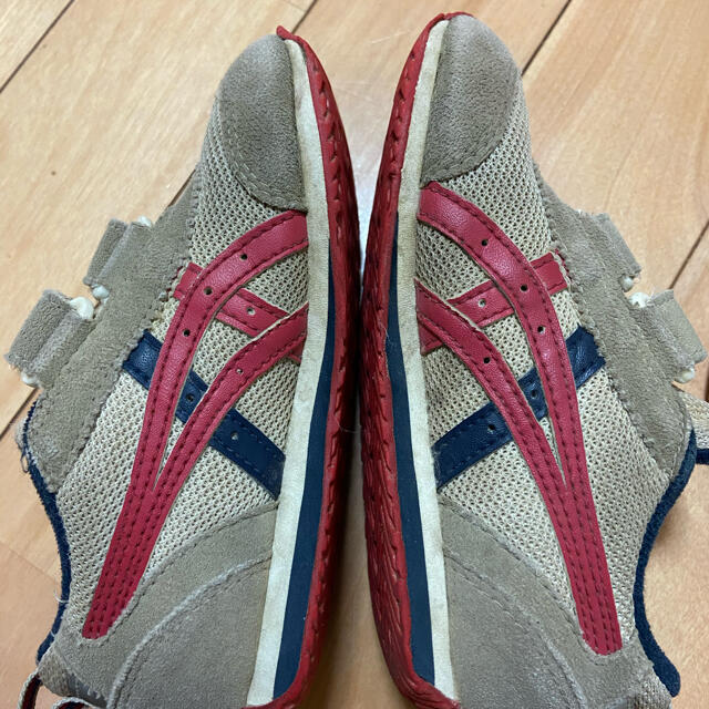 asics(アシックス)のasics アシックス スニーカー　16cm キッズ/ベビー/マタニティのキッズ靴/シューズ(15cm~)(スニーカー)の商品写真