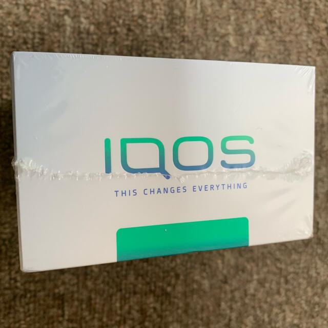 IQOS(アイコス)の新品未開封◆iQOS 2.4Plus ネイビー　アイコス メンズのファッション小物(タバコグッズ)の商品写真