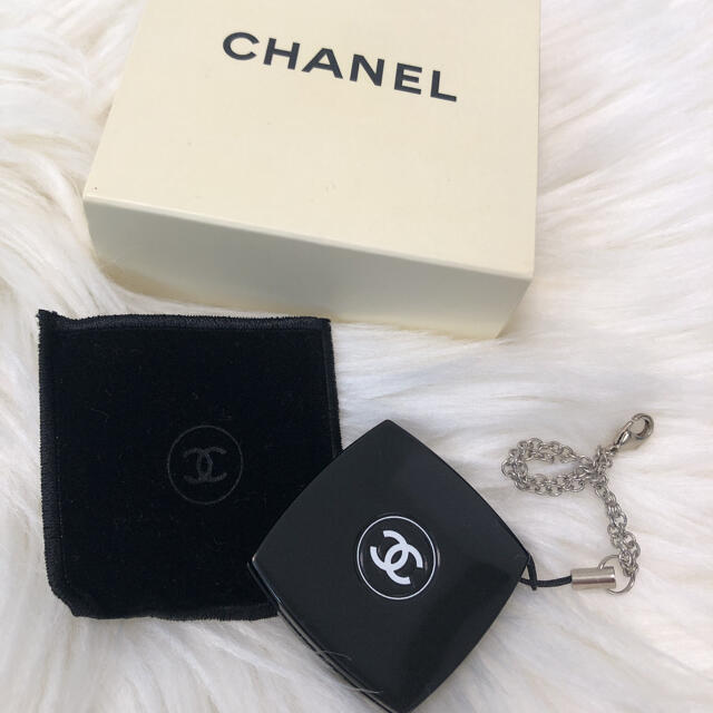 CHANEL(シャネル)の非売品★CHANEL シャネル コスメミラーチャーム レディースのファッション小物(ミラー)の商品写真