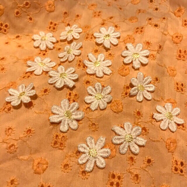 ワッペン お花 15枚セット デイジー マーガレット 花 刺繍ワッペンの通販 By Noel Shop ラクマ ワッペン お花 15枚セット デイジー マーガレット 花 刺繍ワッペンの通販 By Noel Shop ラクマ