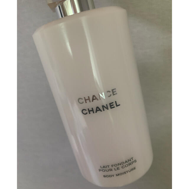 CHANEL(シャネル)の【CHANEL】ボディ乳液  チャンス オー タンドゥル ボディ モイスチャー コスメ/美容のボディケア(ボディローション/ミルク)の商品写真