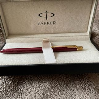 パーカー(Parker)のParker多機能ボールペン（黒・赤・シャープペンシル）(ペン/マーカー)