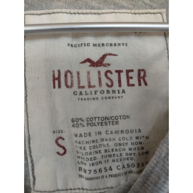 Hollister(ホリスター)のTシャツ／HOLLISTER レディースのトップス(Tシャツ(半袖/袖なし))の商品写真