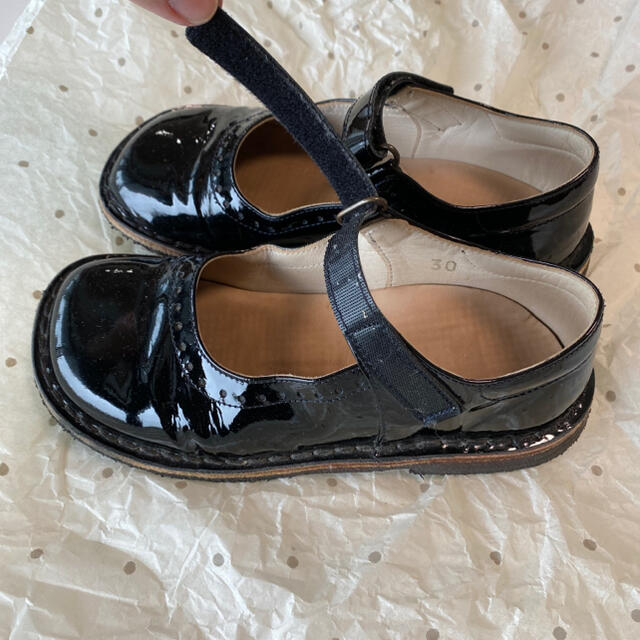 Bonpoint(ボンポワン)のぺぺ　エナメル　シューズ　靴　入学式　卒園式　ボンポワン キッズ/ベビー/マタニティのキッズ靴/シューズ(15cm~)(フォーマルシューズ)の商品写真