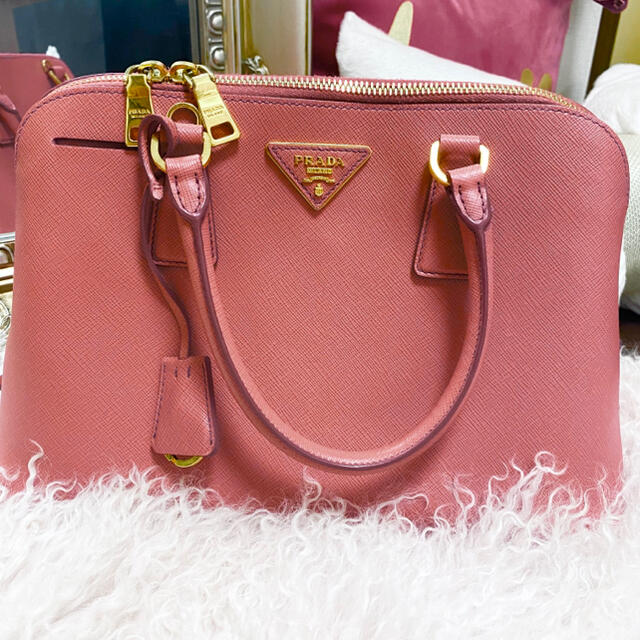 インショップ PRADA プラダ サフィアーノ ショルダーバッグ