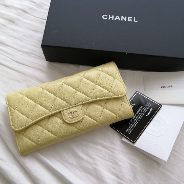 大人気新品 CHANEL - シャネル 長財布 財布 キャビアスキン 財布