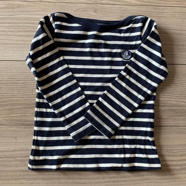 PETIT BATEAU(プチバトー)のPETIT BATEAU マリニエール 長袖プルオーバー 104cm キッズ/ベビー/マタニティのキッズ服男の子用(90cm~)(Tシャツ/カットソー)の商品写真