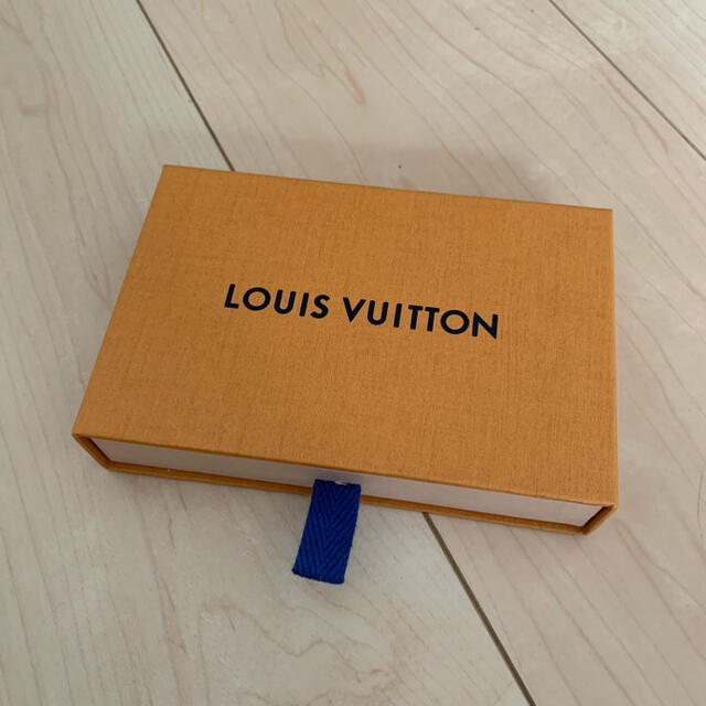 LOUIS VUITTON - LOUIS VUITTON 空箱の通販 by きゅうり's shop｜ルイヴィトンならラクマ