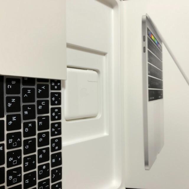 Apple(アップル)の[美品] APPLE MacBook Pro　2019年購入　PCカバー付き スマホ/家電/カメラのPC/タブレット(ノートPC)の商品写真