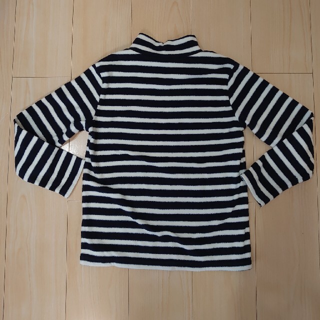 UNIQLO(ユニクロ)のUNIQLOフリースボーダーシャツ キッズ/ベビー/マタニティのキッズ服男の子用(90cm~)(Tシャツ/カットソー)の商品写真