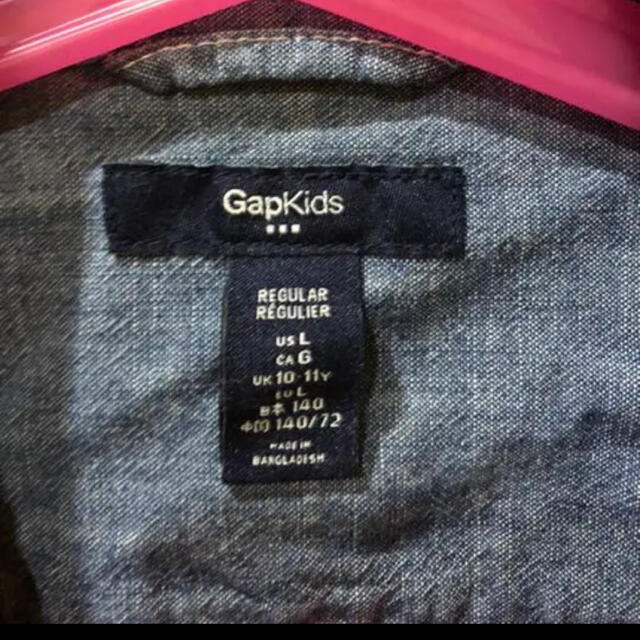 GAP Kids(ギャップキッズ)のデニムシャツ　GAP Kids サイズ140 キッズ/ベビー/マタニティのキッズ服女の子用(90cm~)(ジャケット/上着)の商品写真