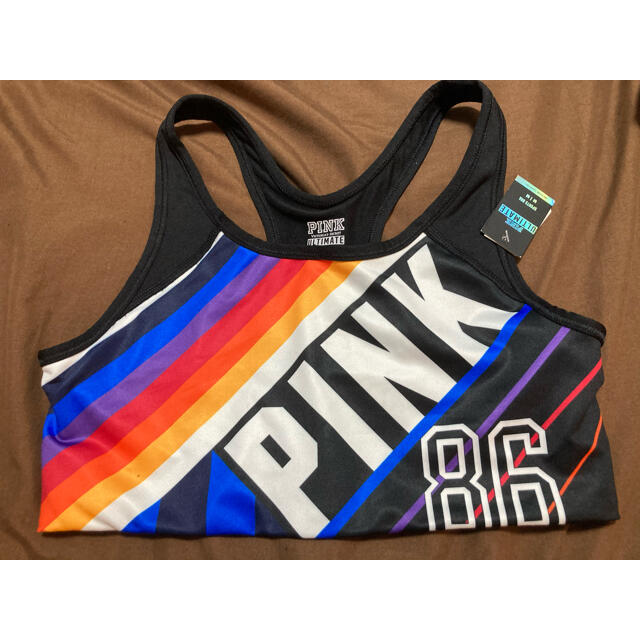 Victoria's Secret(ヴィクトリアズシークレット)の【新品未使用品】PINK スポーツブラ　Mサイズ スポーツ/アウトドアのトレーニング/エクササイズ(トレーニング用品)の商品写真