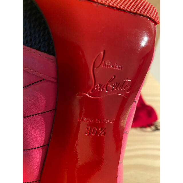 Christian Louboutin(クリスチャンルブタン)のJJ様専用❣️正規品　クリスチャンルブタン　ブーツ❣️ レディースの靴/シューズ(ブーツ)の商品写真