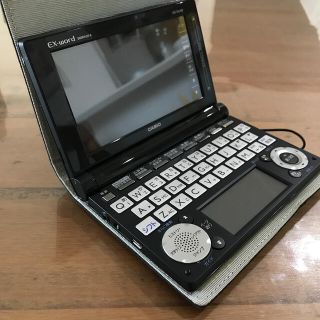 カシオ(CASIO)のカシオ　CASIO 電子辞書　カバー付き　取扱説明書付き　箱付き(その他)