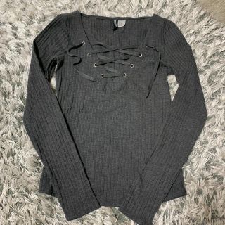 エイチアンドエム(H&M)のH＆M トップス(Tシャツ(長袖/七分))