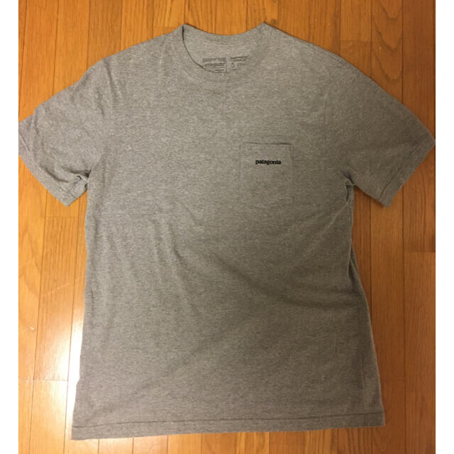 patagonia(パタゴニア)のpatagonia パタゴニア Tシャツ　胸ポケット付 メンズのトップス(Tシャツ/カットソー(半袖/袖なし))の商品写真