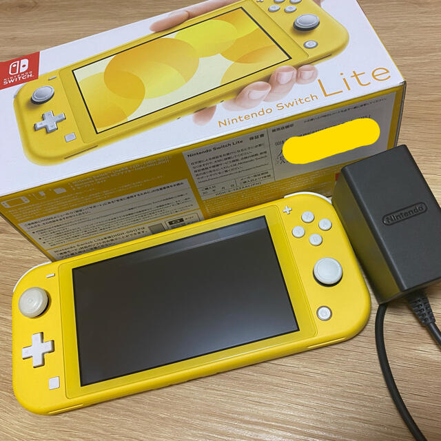 スイッチジャンク品☆水没　Nintendo Switch Lite イエロー