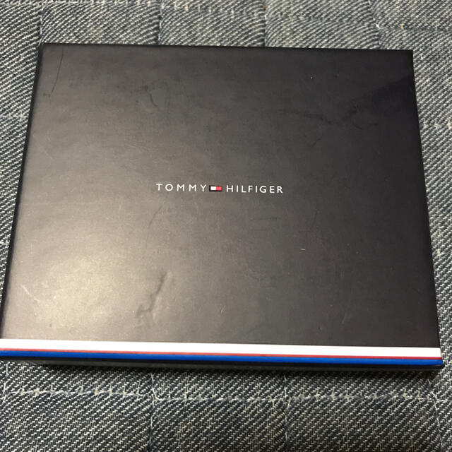 TOMMY HILFIGER(トミーヒルフィガー)のトミーヒルフィガー　カードケース　定期入れ　名刺入れ メンズのファッション小物(名刺入れ/定期入れ)の商品写真